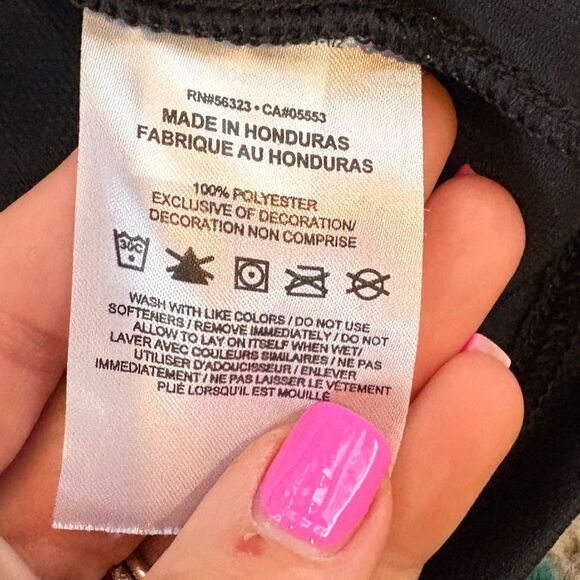 Nike Dri-Fit short sleeve v-neck athletic top - Picture 8 of 9